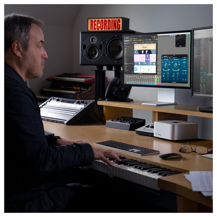 Apple Mac Studio - Ordenador Mini PC con chip Apple M4 Max (14 núcleos CPU, 32 núcleos GPU), 36 GB RAM, 512 GB SSD, macOS Sequoia, Color Plata