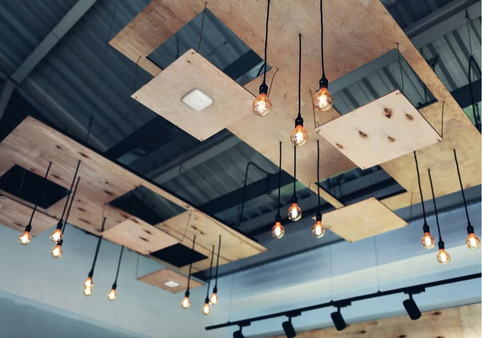 Cisco CBW240AC Punto de Acceso WiFi Empresarial 802.11ac Wave 2, 4x4 MU-MIMO, 1733 Mbps, Dual-Band 2.4/5 GHz, PoE+, Montaje en Techo/Pared