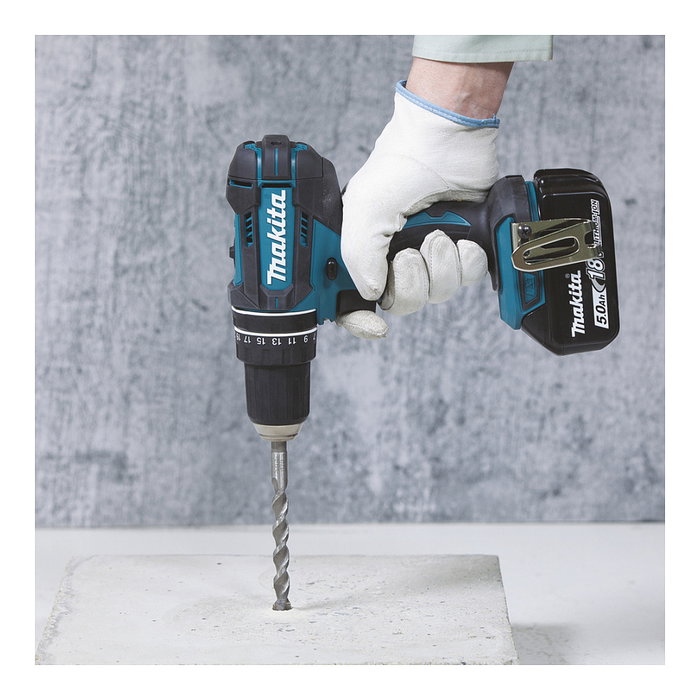 Makita DHP482RFX9 Taladro Percutor Atornillador 18V Sin Escobillas, 2 Baterías 3 Ah, 1900 RPM, Capacidad 1.3 cm, Incluye 92 Brocas y Maletín