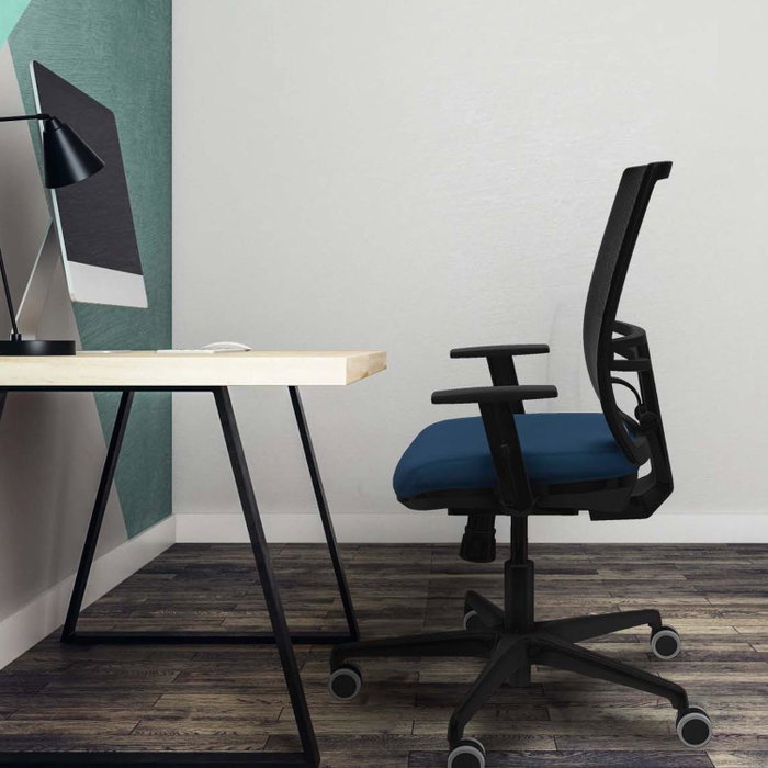 PIQUERAS Y CRESPO Silla de oficina Yunquera con mecanismo Sincro, Azul claro y Negro PIQUERAS Y CRESPO Silla de oficina Yunquera con mecanismo Sincro, Azul claro y Negro