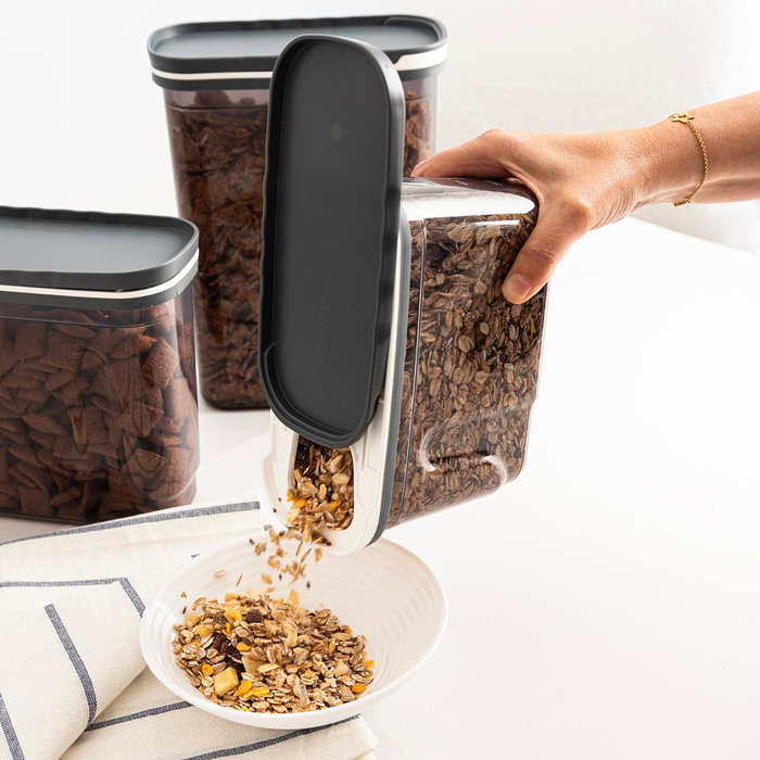 Tarro Alto Plástico City Quid 2700 mL-19,9x9,5x25,5 cm (24 Unidades) Tarro Alto Plástico City Quid 2700 mL-19,9x9,5x25,5 cm (24 Unidades)