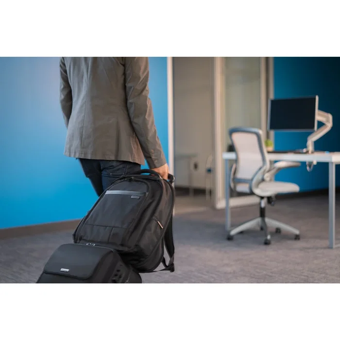 Kensington Mochila Contour 2.0 Pro para Portátil 17" Ergonómica, Compatible TSA, con Bolsillo RFID y Resistente al Agua