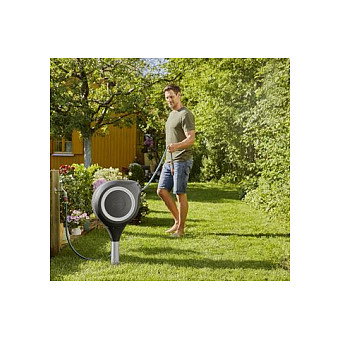 Gardena Garten-Schlauchbox RollUp M Automático para manguera de 20 m - Carrete de pie funcional multidireccional (0-360°), resistente a la intemperie, color negro y gris