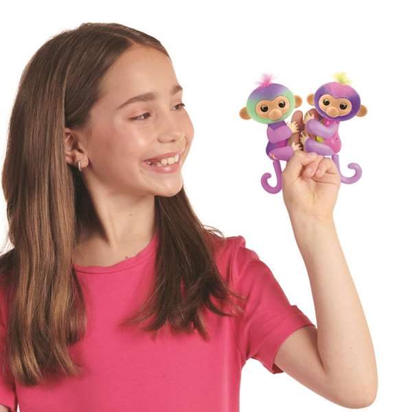 Bizak Figura Fingerlings Colores Mágicos con 70 Sonidos y Reacciones, Adivina el Futuro, 13 cm, Modelos Surtidos, Español Bizak Figura Fingerlings Colores Mágicos con 70 Sonidos y Reacciones, Adivina el Futuro, 13 cm, Modelos Surtidos, Español
