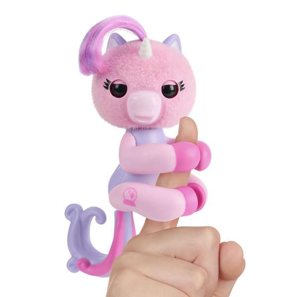 Bizak Figura Fingerlings Colores Mágicos con 70 Sonidos y Reacciones, Adivina el Futuro, 13 cm, Modelos Surtidos, Español Bizak Figura Fingerlings Colores Mágicos con 70 Sonidos y Reacciones, Adivina el Futuro, 13 cm, Modelos Surtidos, Español