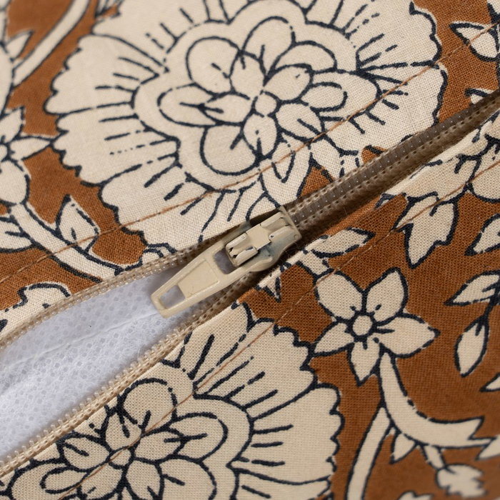 Cojín Beige-Marrón 100% Algodón 60 X 40 cm (Set de 2) Cojín Beige-Marrón 100% Algodón 60 X 40 cm (Set de 2)