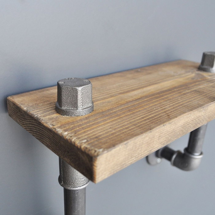 Hanah Home Estantería de Tubería Industrial Rústica de Madera de Abeto y Metal, Nogal y Negro, 55x30x14 cm Hanah Home Estantería de Tubería Industrial Rústica de Madera de Abeto y Metal, Nogal y Negro, 55x30x14 cm