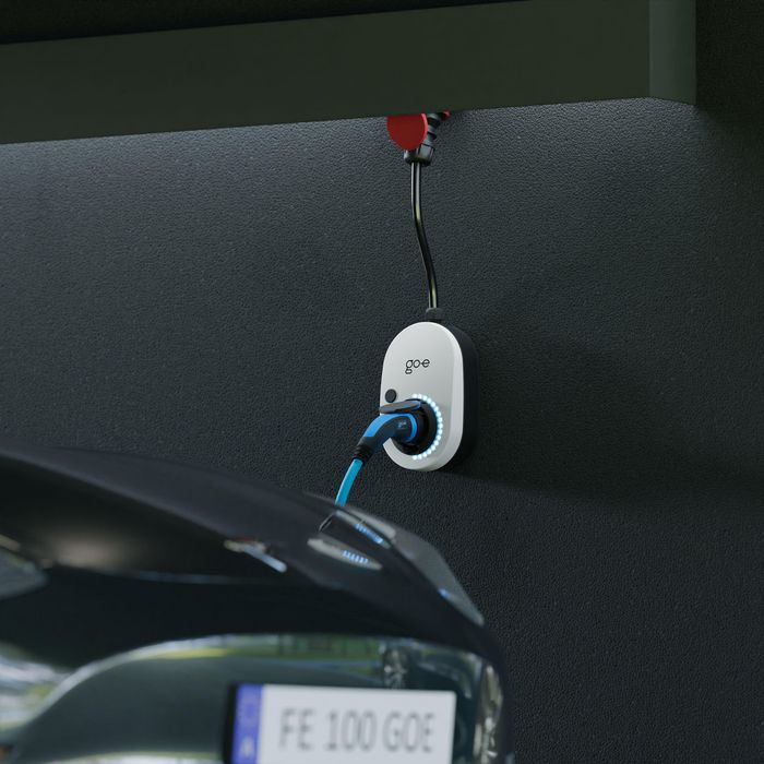 go-e Charger Gemini flex 11 kW (16A trifásico, Blanco/Negro)