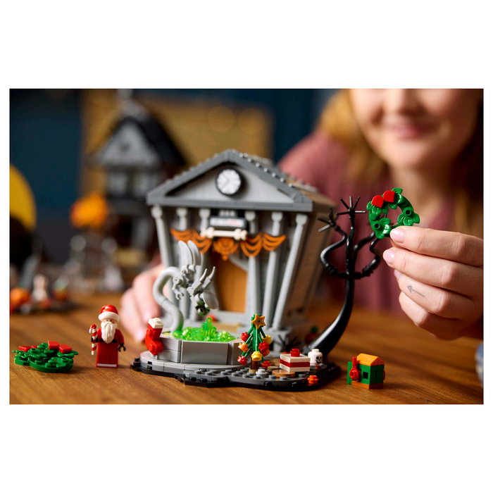 LEGO Ideas Disney 21351 Tim Burton's The Nightmare Before Christmas Set de Construcción - 2193 Piezas, Edad 18+