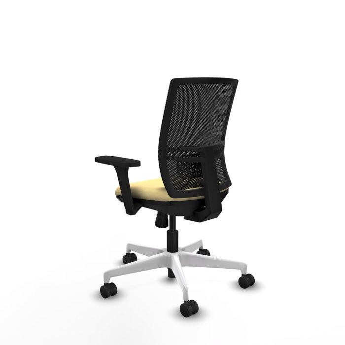PIQUERAS Y CRESPO Silla de oficina Yunquera con mecanismo Sincro, Similpiel Crema y Malla Negro PIQUERAS Y CRESPO Silla de oficina Yunquera con mecanismo Sincro, Similpiel Crema y Malla Negro