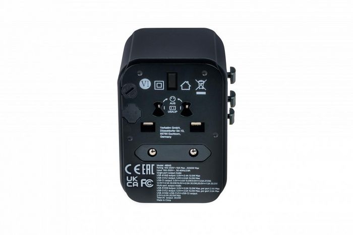 Verbatim UTA-03 Adaptador de Viaje Universal con 3 USB-C y 2 USB-A (30W PD)