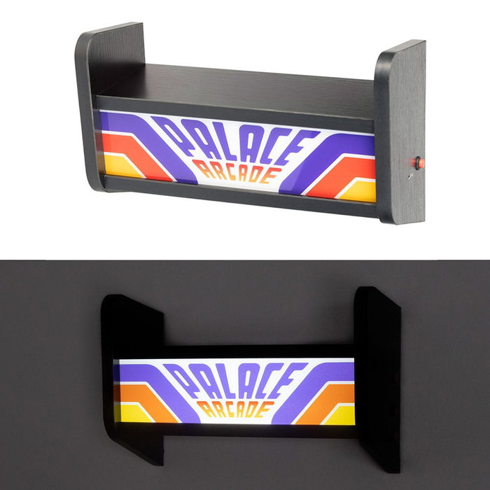 Stranger Things Lámpara con USB-C Arcade
