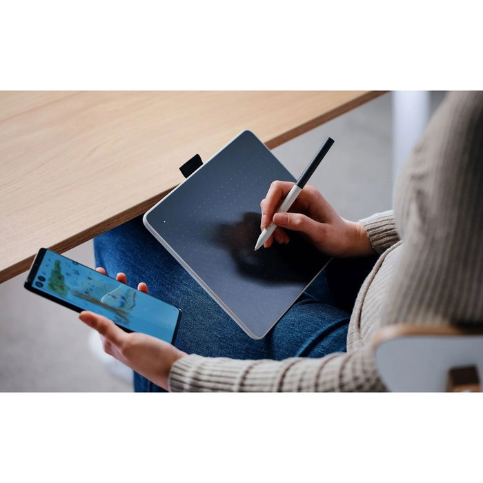 Wacom One Medium Tableta Gráfica Gris/Blanco