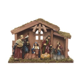 Nacimiento de belén con 8 figuras y musgo
