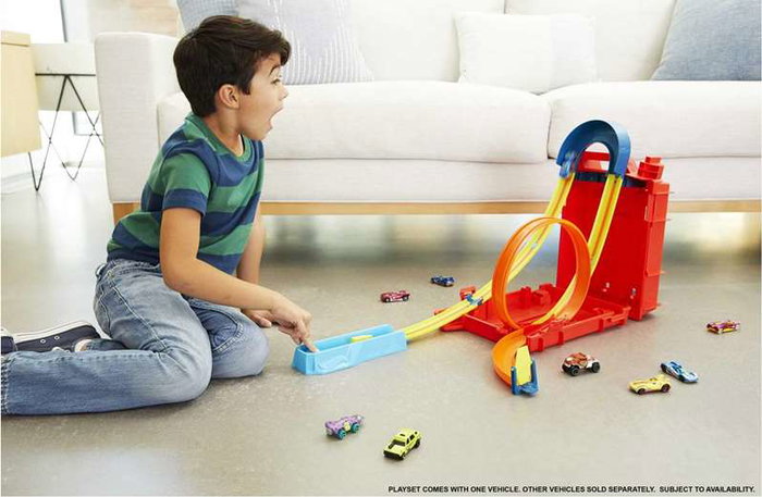 Mattel Pista Hot Wheels Track Builder Caja Lata De Gasolina