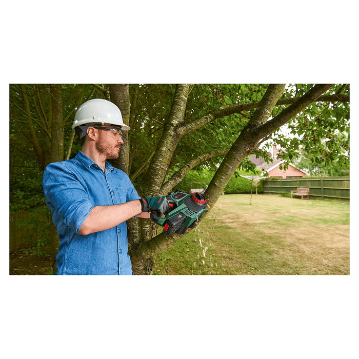 Bosch UniversalChain 18 Motosierra a Batería, 20 cm de longitud de hoja