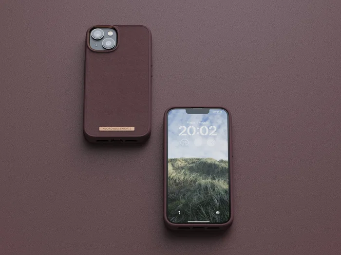 Njord NA41GL05U - Funda con MagSafe Compatible para iPhone 14 (6.1"), con Piel Auténtica y Protección Militar, Color Marrón