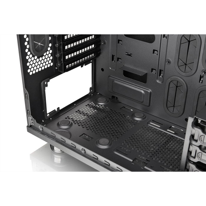 Thermaltake Suppressor F31 TG Tempered Glass Edition