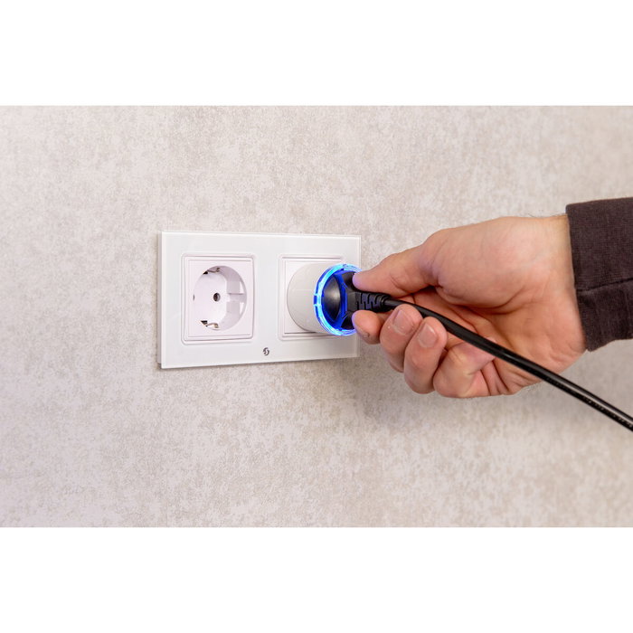 Shelly Plug S Gen3 Matter Wi-Fi Smart-Steckdose 12A Messfunktion WLAN Bluetooth blanco