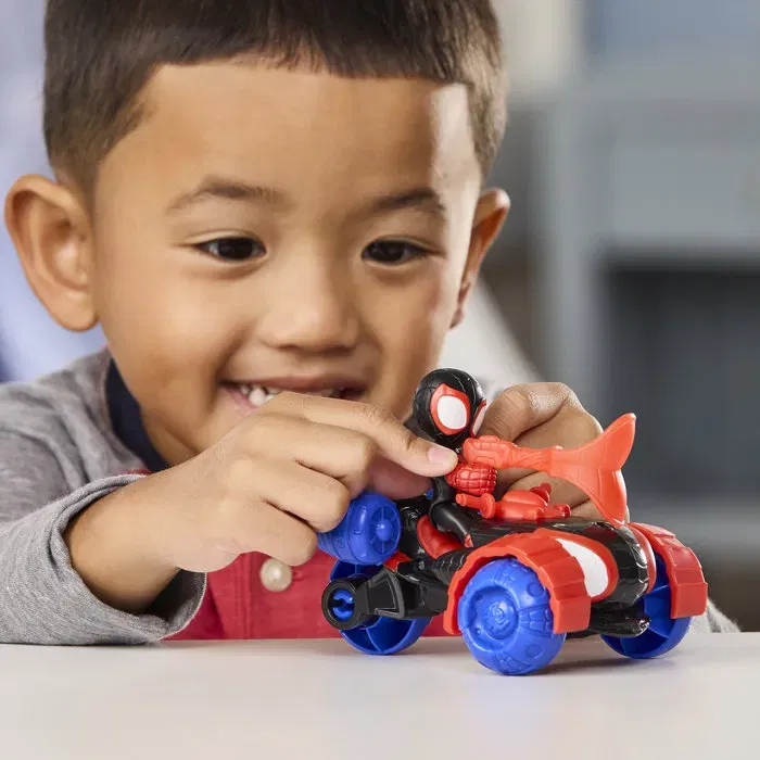 Hasbro HASG24605X0 Marvel Spidey y Amigos Extraordinarios - Vehículo Spidey Techno-Quad y Figura de Miles Morales Spin de 7.5 cm, Accesorio, Para 3 años