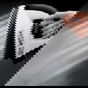 Russell Hobbs 24420-56 Centro de Planchado Steam Power Negro Potente Golpe de Vapor