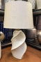 DKD Home Decor Lámpara de Sobremesa de Porcelana Espiral Blanca