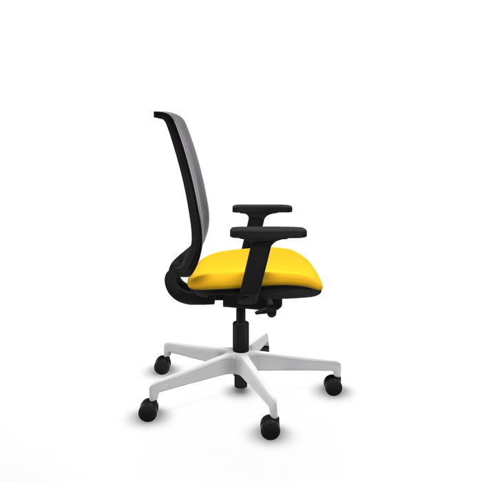 PIQUERAS Y CRESPO Silla de oficina Alares con mecanismo traslack, malla negra y asiento amarillo PIQUERAS Y CRESPO Silla de oficina Alares con mecanismo traslack, malla negra y asiento amarillo