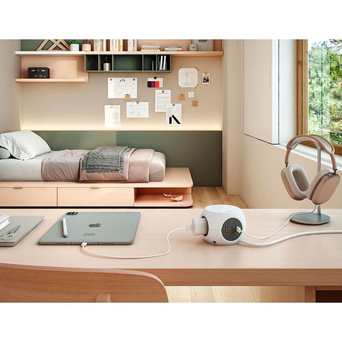 Simon Base Múltiple Combiball Blanca - 3 Tomas Schuko 16A + 1 USB-A + 2 USB-C (30W Carga Rápida) con Cable 1.4m y Adhesivo Antideslizante