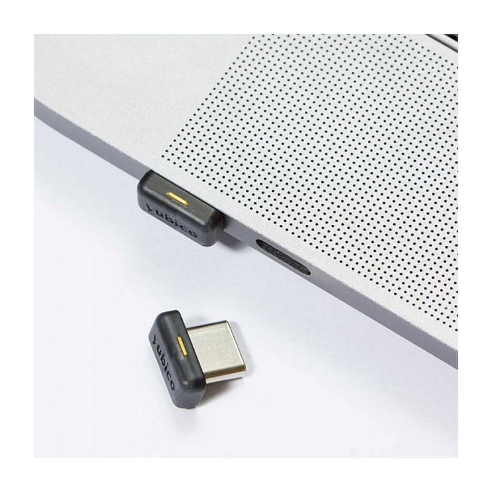 Yubico YubiKey 5C Nano Security Key - Llave de Seguridad USB-C Negra