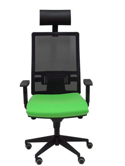 Silla de oficina Horna con mecanismo Sincro tapizada con Tela color Pistacho y malla color Negro. Equipada con lumbar 1D, Brazos 1D, Cabecero Fijo y Ruedas de parqué