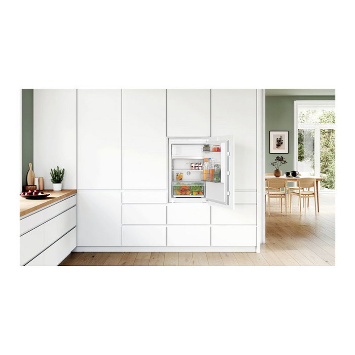 Bosch Serie 2 KIL22NSE0 KIL22NSE0 Frigorífico combi integrado Bosch Serie 2 KIL22NSE0 KIL22NSE0 Frigorífico combi integrado