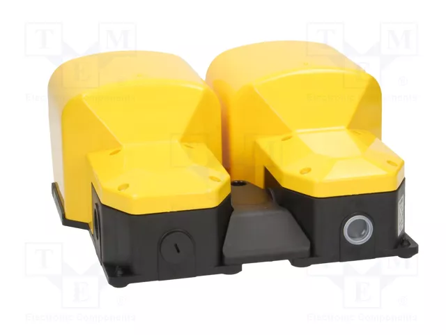 PIZZATO ELETTRICA Interruptor de pie amarillo (SPST-NO + SPST-NC) x2 IP65