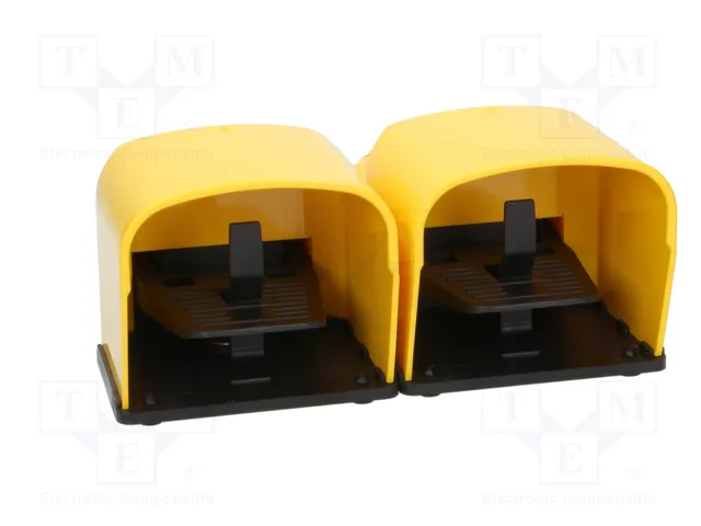 PIZZATO ELETTRICA Interruptor de pie amarillo (SPST-NO + SPST-NC) x2 IP65
