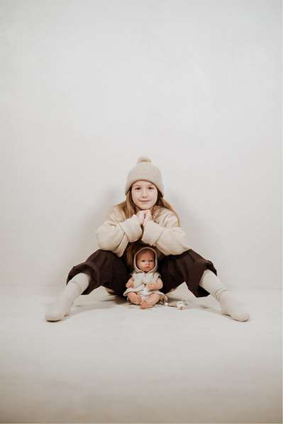 Muñecas Arias Muñeca Reborn Arias 38 cm Max Beige con Cojín - Cuerpo de Vinilo, Sexo Niño - Juguete en Español