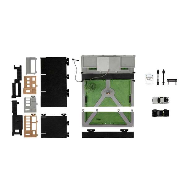Smoby Nano Escenario Regreso Al Futuro - Diorama Plaza De La Corte De Hill Valley con 2 Nano Coches