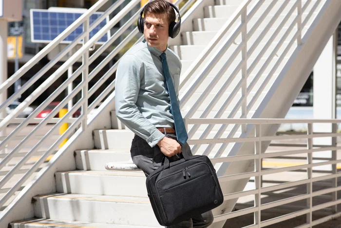 HP Renew Business 14.1-inch Laptop Bag Negro