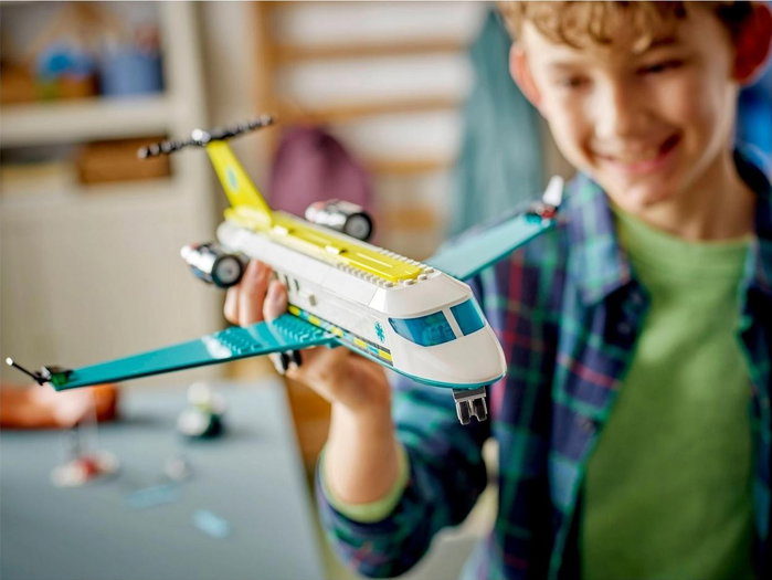 LEGO City Ambulancia Aérea de Emergencia 60465