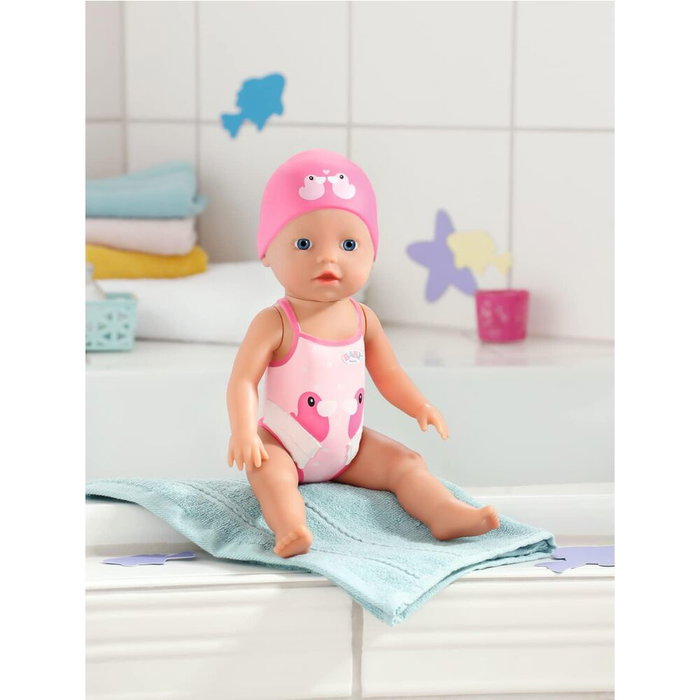 MGA Baby Born Nadadora 30 cm con función de cuerda