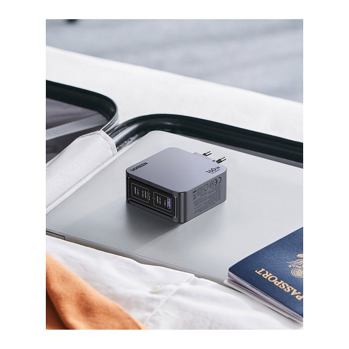 UGREEN Nexode Pro 160W Cargador GaN con Cable USB-C, Negro/Gris, Interior