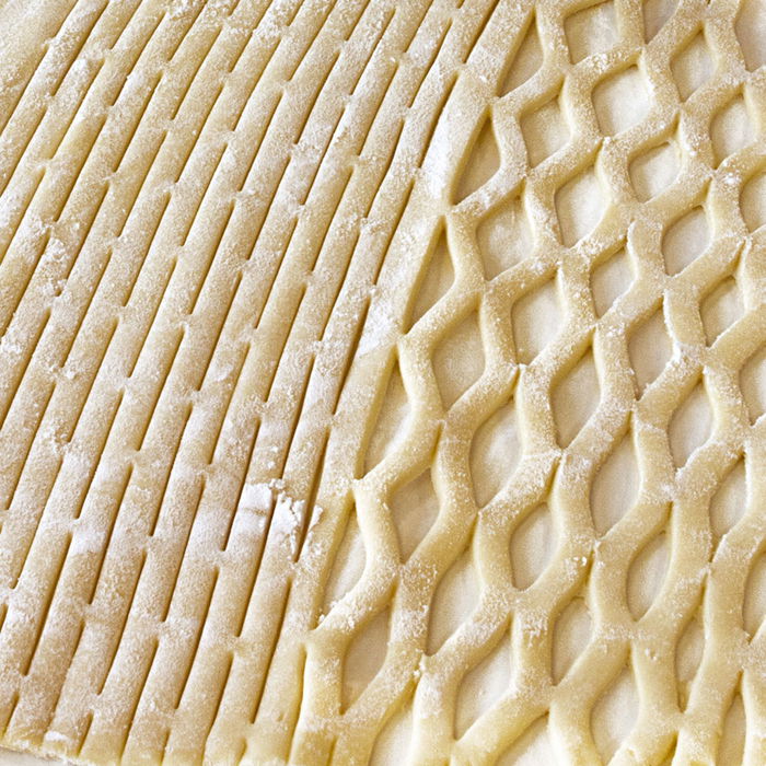 Lily Cook Rodillo Decorador Masa 17,5 cm para Malla Decorativa