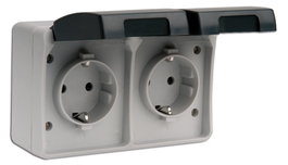 Simon Base de Enchufe con Tapa Estanca Superficial 10/16A 250V
