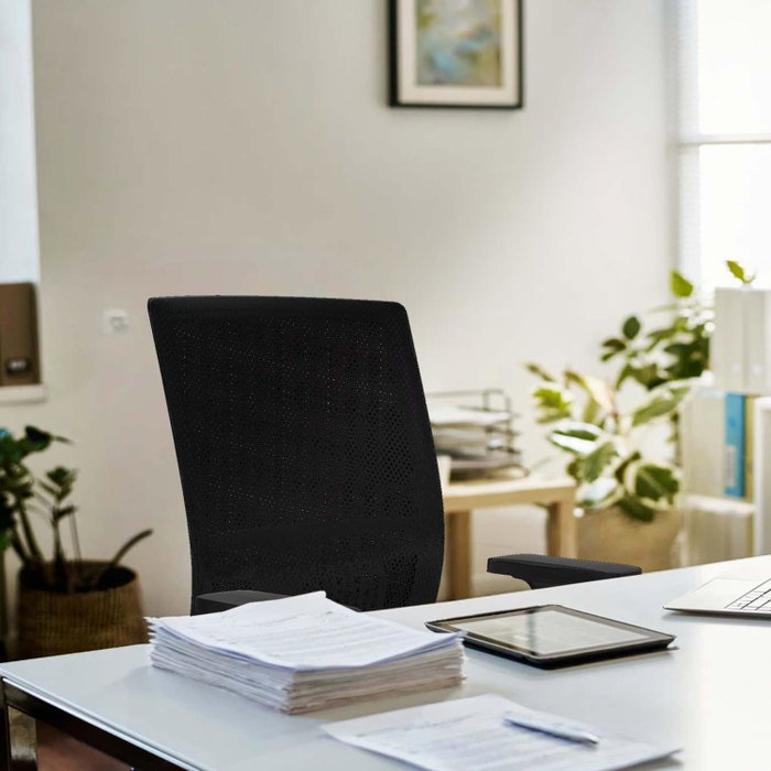 PIQUERAS Y CRESPO Silla de oficina Yunquera con mecanismo Sincro, Azul claro y Negro