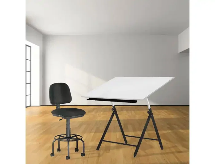 Rocada Taburete con Respaldo Regulable Ignífugo Negro Tela 725mm