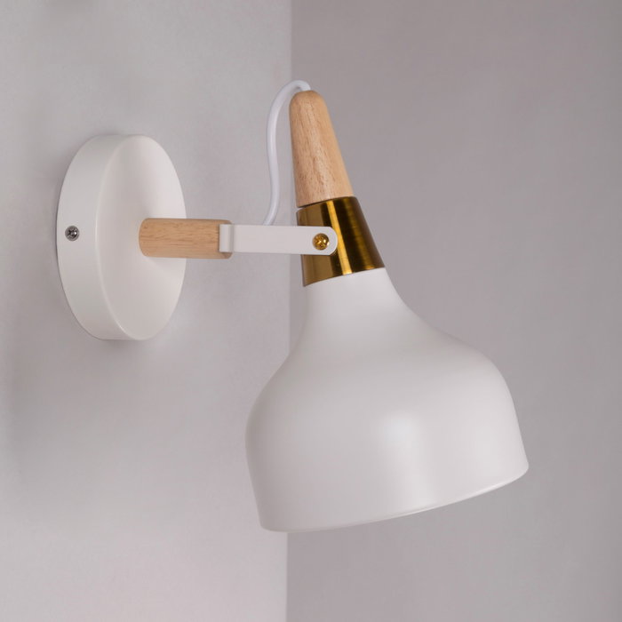 Garland Aplique de Pared Moderno Elegante Bombilla LED E27 No Incluida SKD-W1003