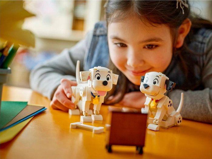 LEGO Disney Lucky y Penny: Cachorros de 101 Dálmatas, 268 piezas LEGO Disney Lucky y Penny: Cachorros de 101 Dálmatas, 268 piezas