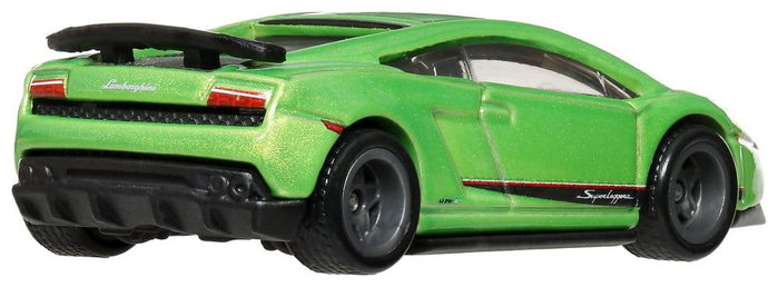 Hot Wheels Vehículo Boulevard a escala 1/64 - Modelo de metal fundido a presión Real Riders Hot Wheels Vehículo Boulevard a escala 1/64 - Modelo de metal fundido a presión Real Riders