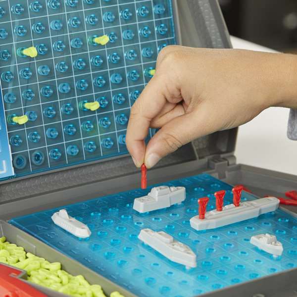 Hasbro Hundir la Flota - Juego de Mesa Clásico de Estrategia Naval Hasbro Hundir la Flota - Juego de Mesa Clásico de Estrategia Naval