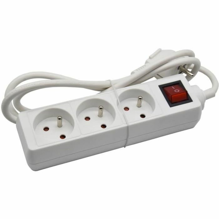Unidad doméstica 3 tomas 2P+T con interruptor conforme a NF