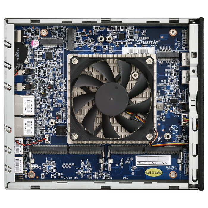 Shuttle Slim AI PC Barebone XPC DN11H7, Mini PC Intel Core Ultra 7 155H 16-Core, 1.35L, DDR5, PCIe NVMe SSD, 4K, HDMI 2.1, DisplayPort, Windows 11, Negro