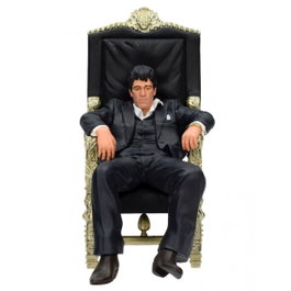 SD Toys Figura Tony Montana Sentado Scarface 18 cm